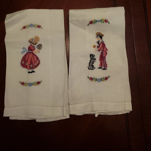 Vintage Tea Towels - Picture 1 of 3